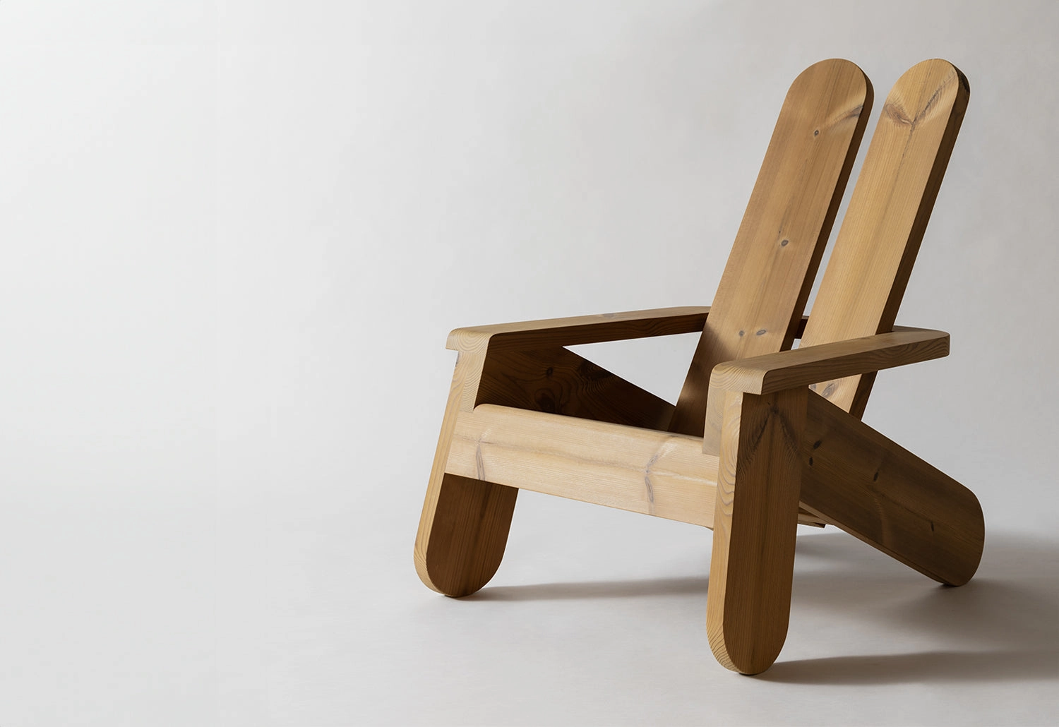 015 Peace Outdoor Lounge Chair