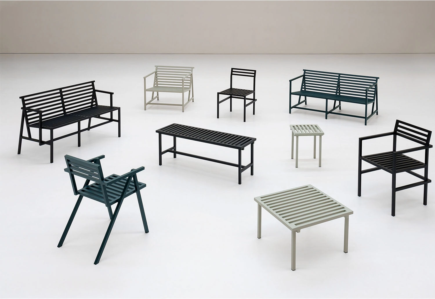 19 Outdoors Dining Bench