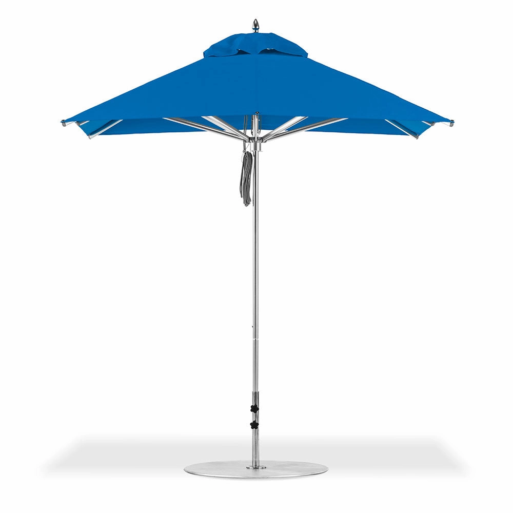 7.5' Sq Greenwich Aluminum Market Umbrella