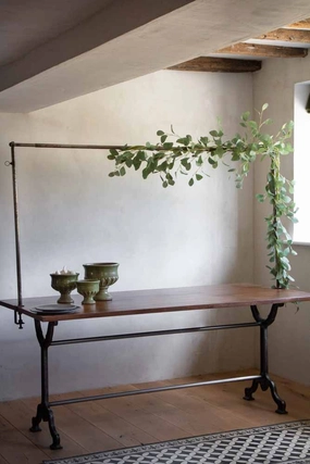 Adjustable Clamp-On Table Stand For Hanging Decorationsoutdoor garden decorative ornaments