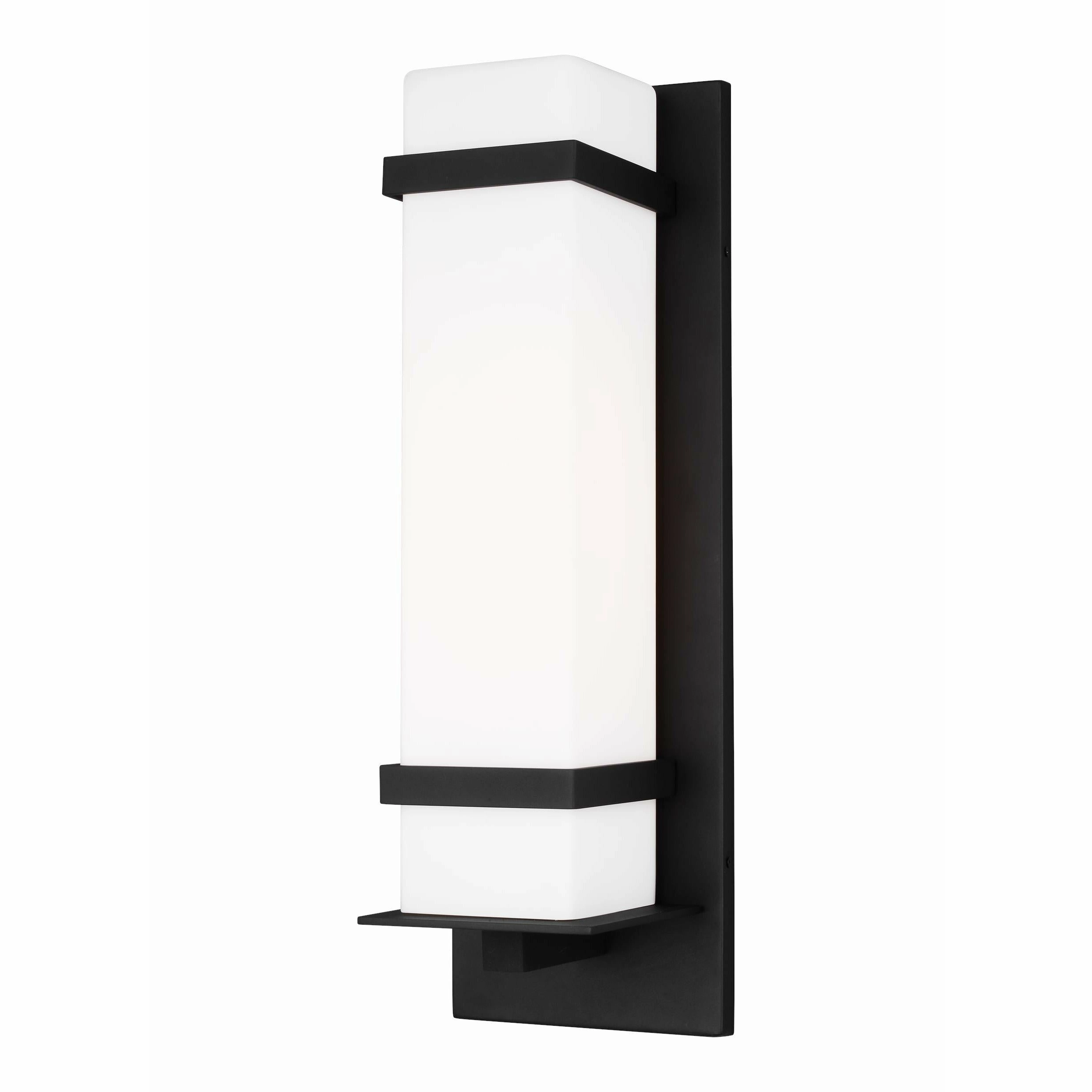 Alban Large 1-Light Outdoor Wall LightWeatherproof outdoor lighting