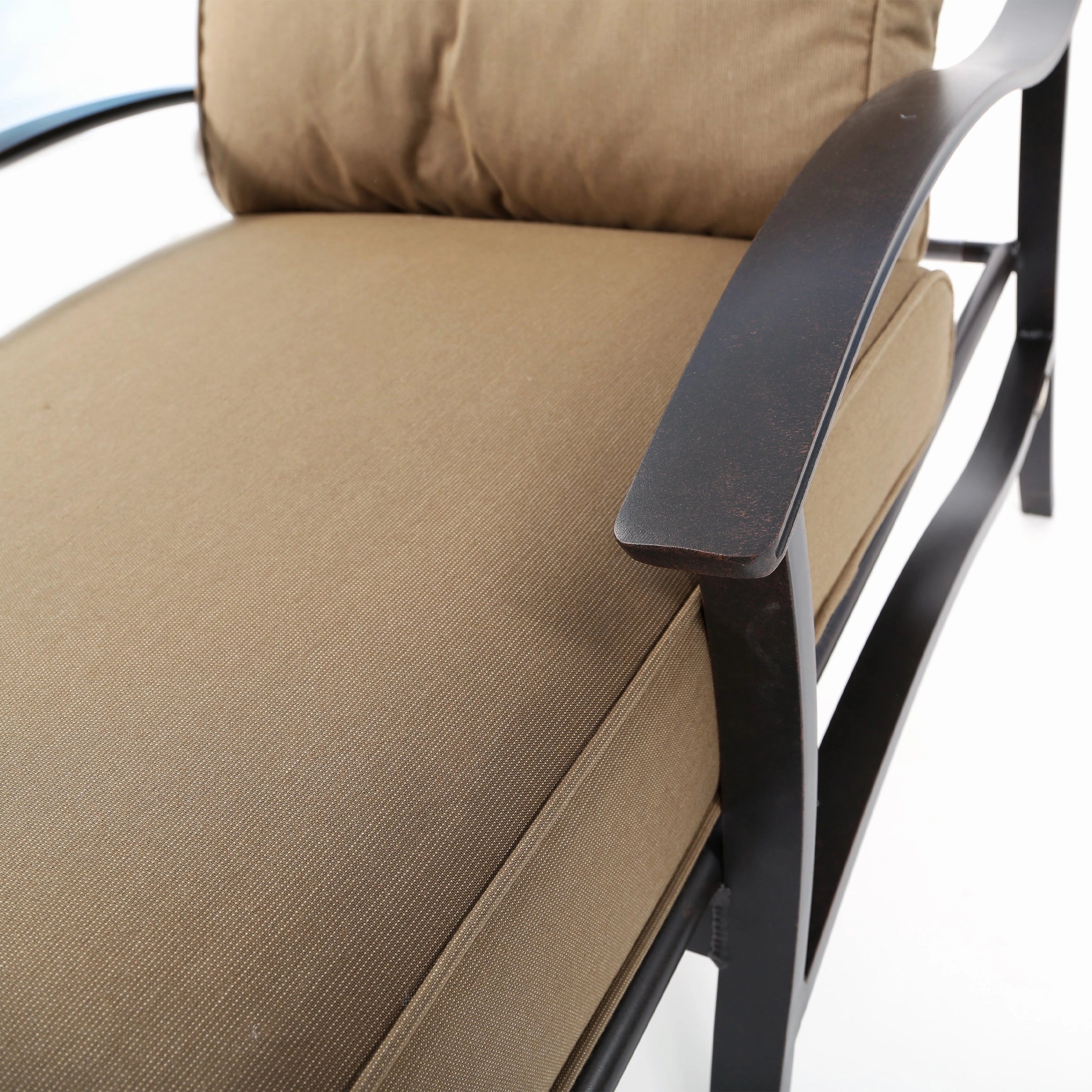 Albany Chaise Lounge