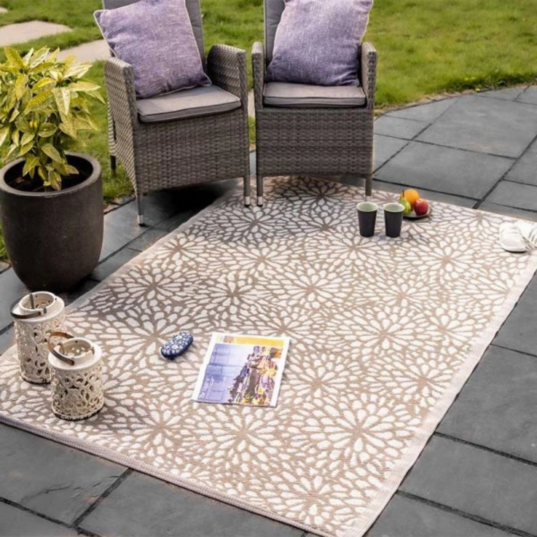 Alfresco Outdoor rug  Bloom Mocha 150 x 210cmoutdoor garden decorative ornaments