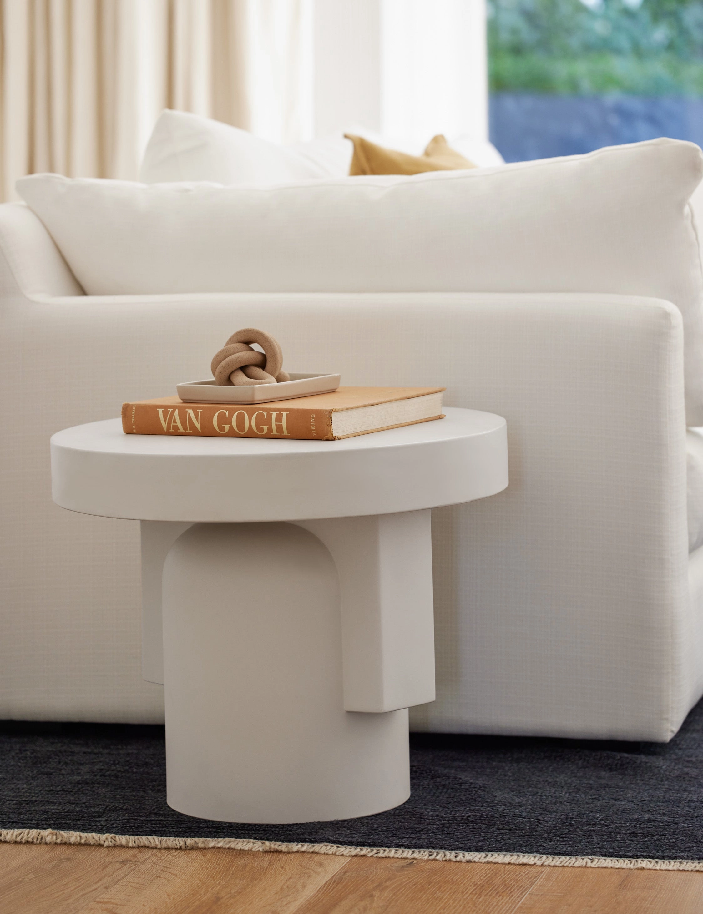 Anja Indoor / Outdoor Round Side Table