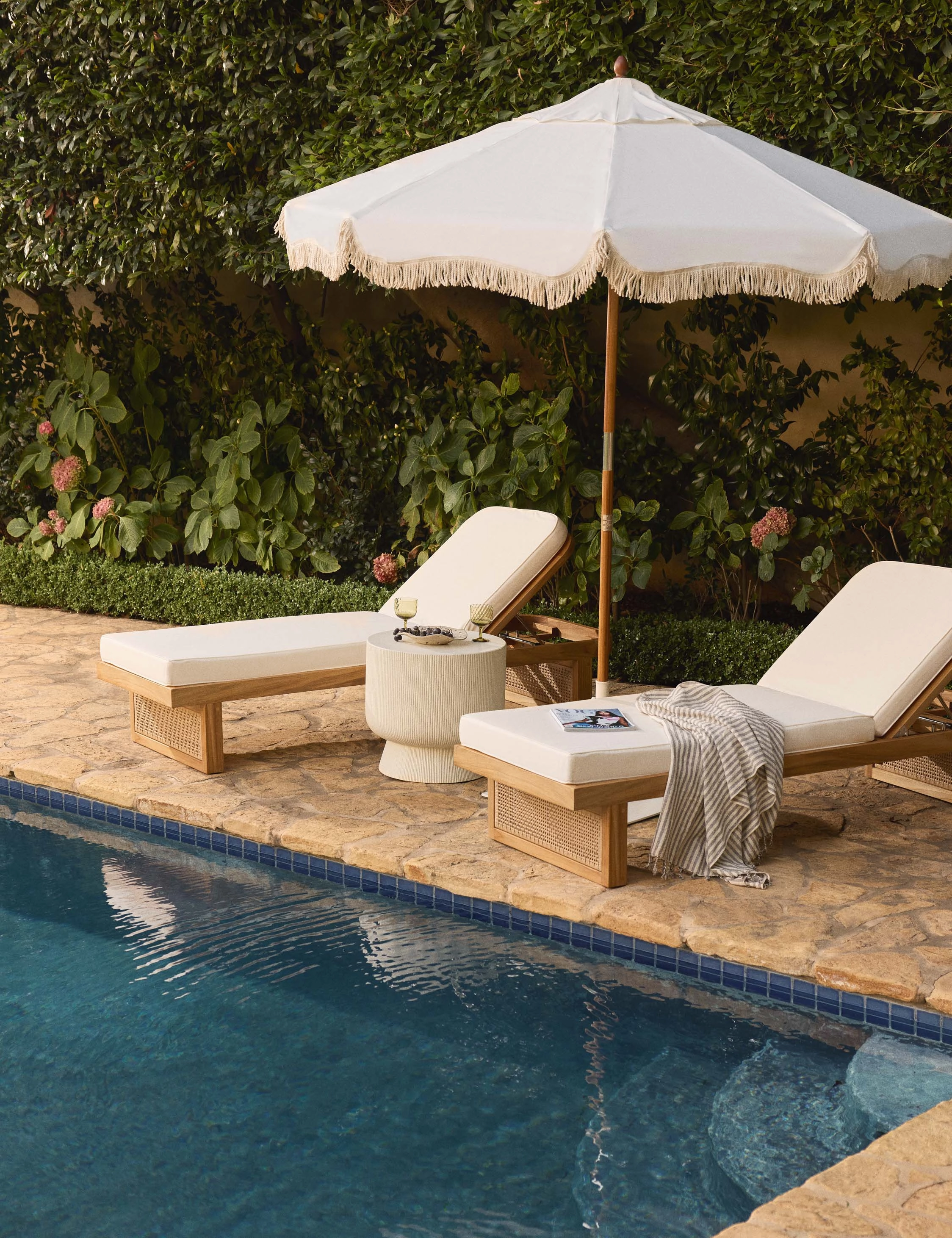 Anson Indoor / Outdoor Chaise