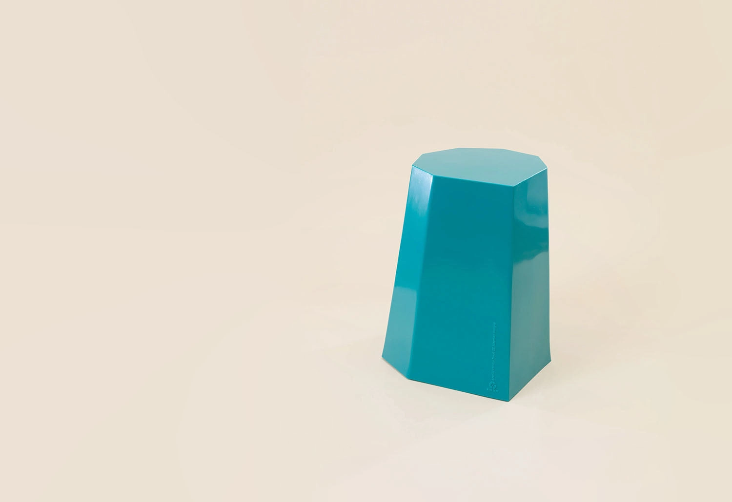 Arnold Circus Stool