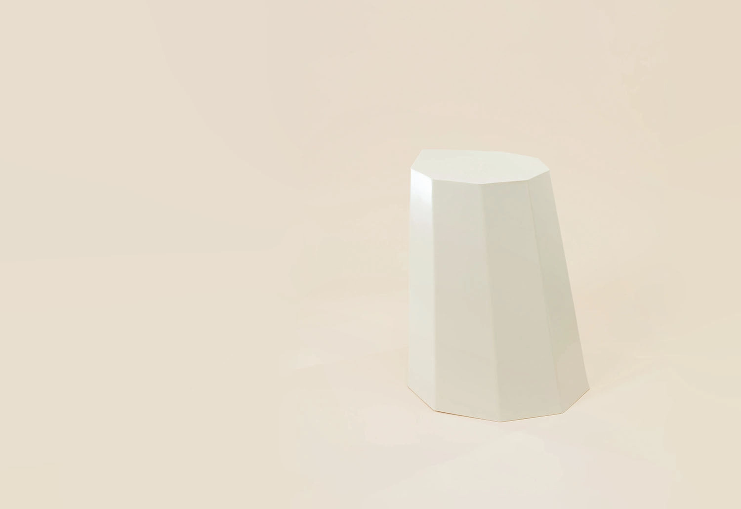 Arnold Circus Stool