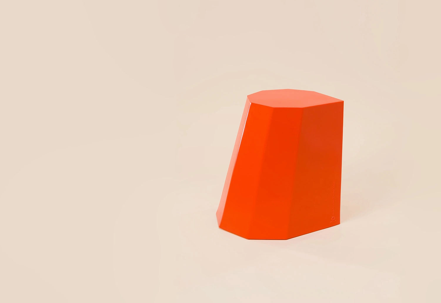 Arnold Circus Stool