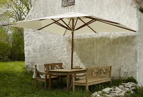 Atlantis UmbrellaDurable outdoor patio accessories