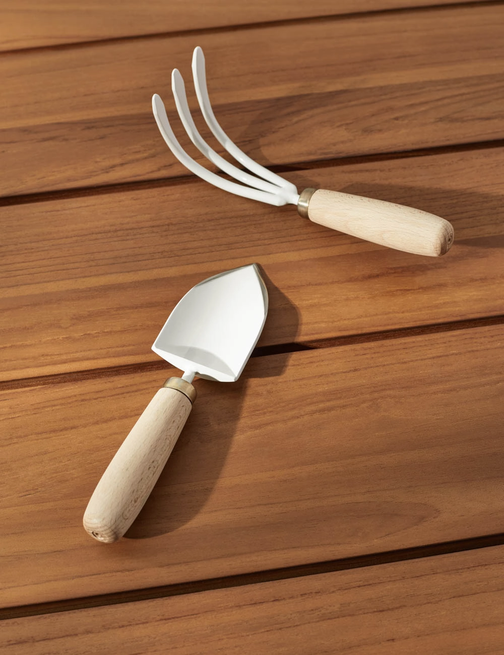 Baines Garden Tool Setoutdoor garden decorative ornaments