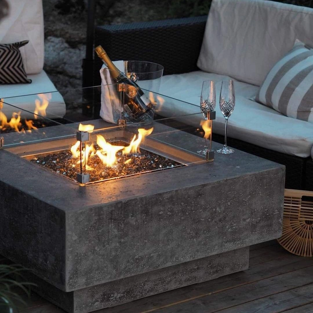Baroarbunga Concrete Fire Table (Elementi)  Propane