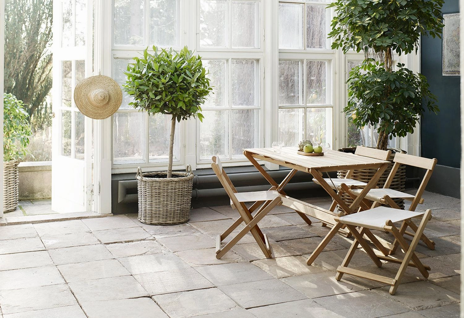 BM3670 Table