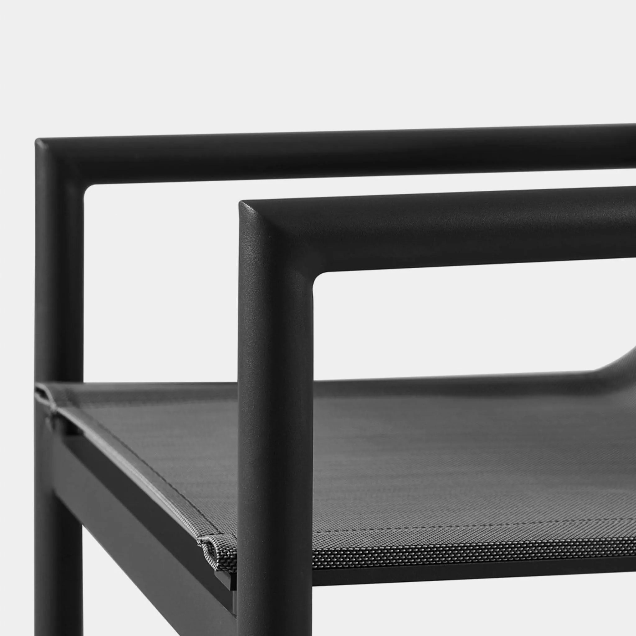 Breeze Xl Aluminum Dining Chair