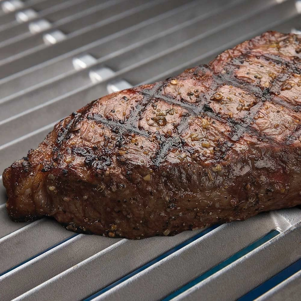 Broil King Imperial S690i Gas Grill Island