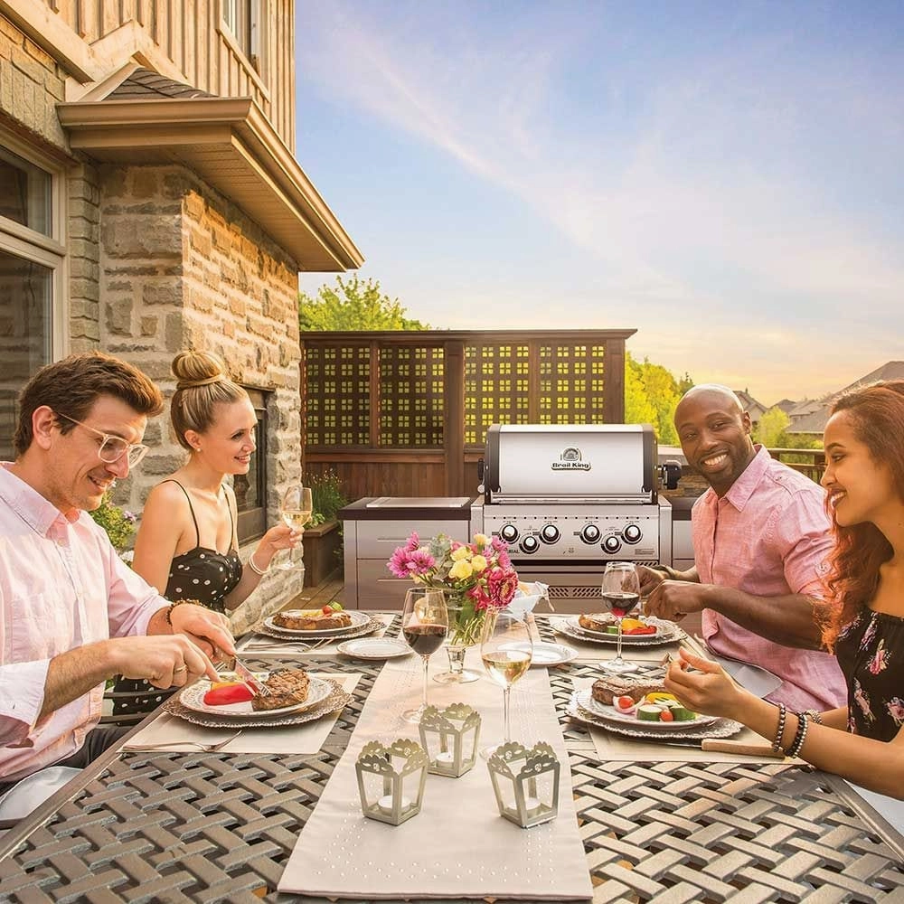 Broil King Imperial S 490 Built-In Grill