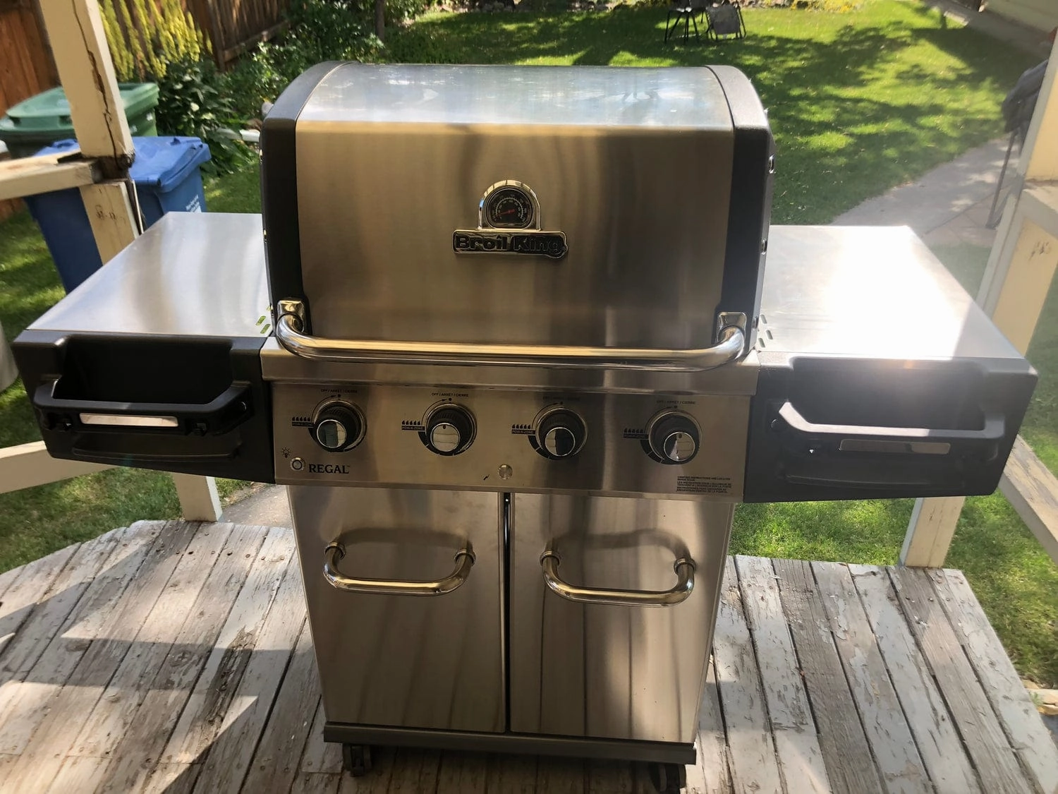 Broil King Regal S 420 PRO 4-Burner Gas Grill
