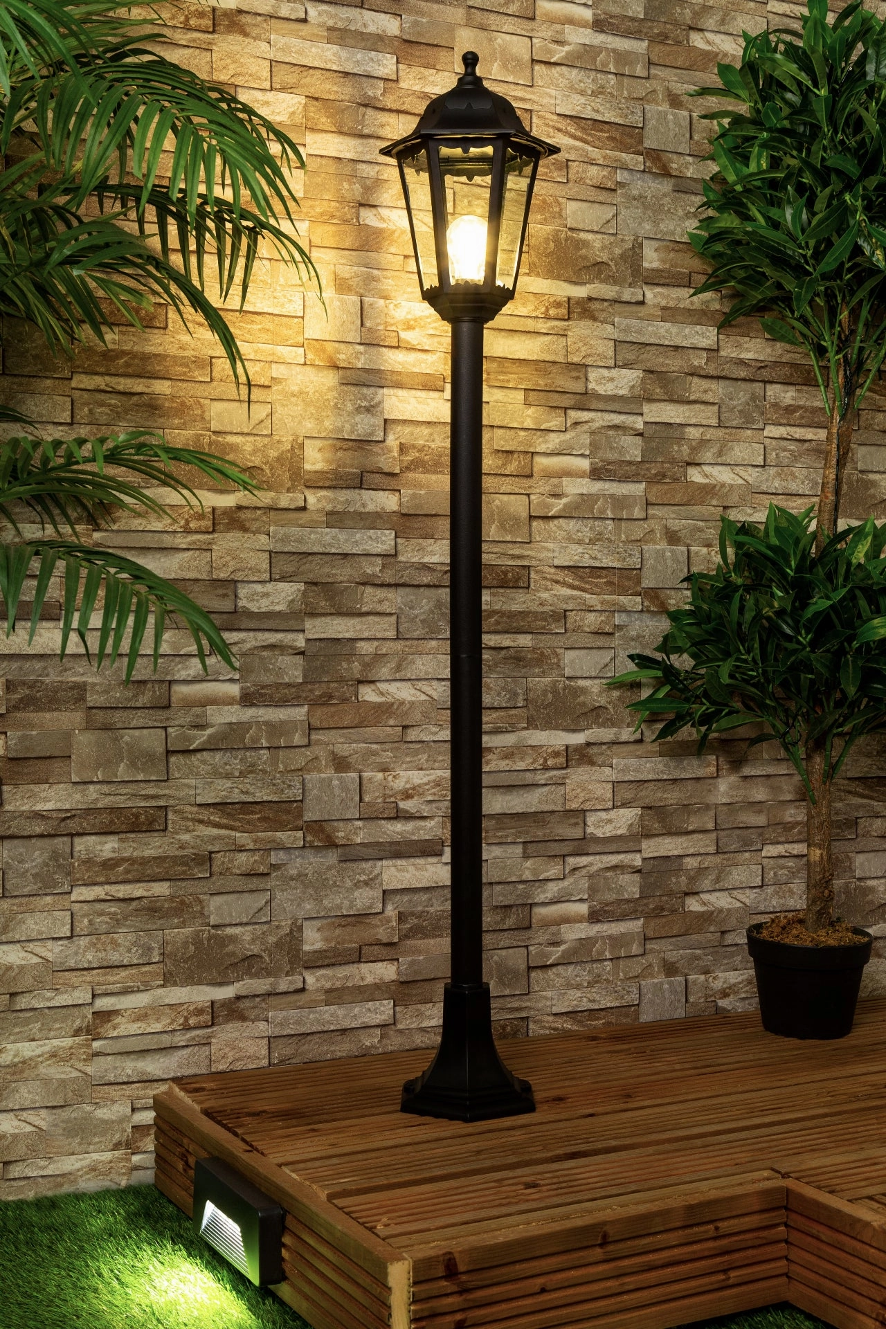 CGC BEATRICE 3 in 1 Black Vintage Lantern Post Pedestal Light