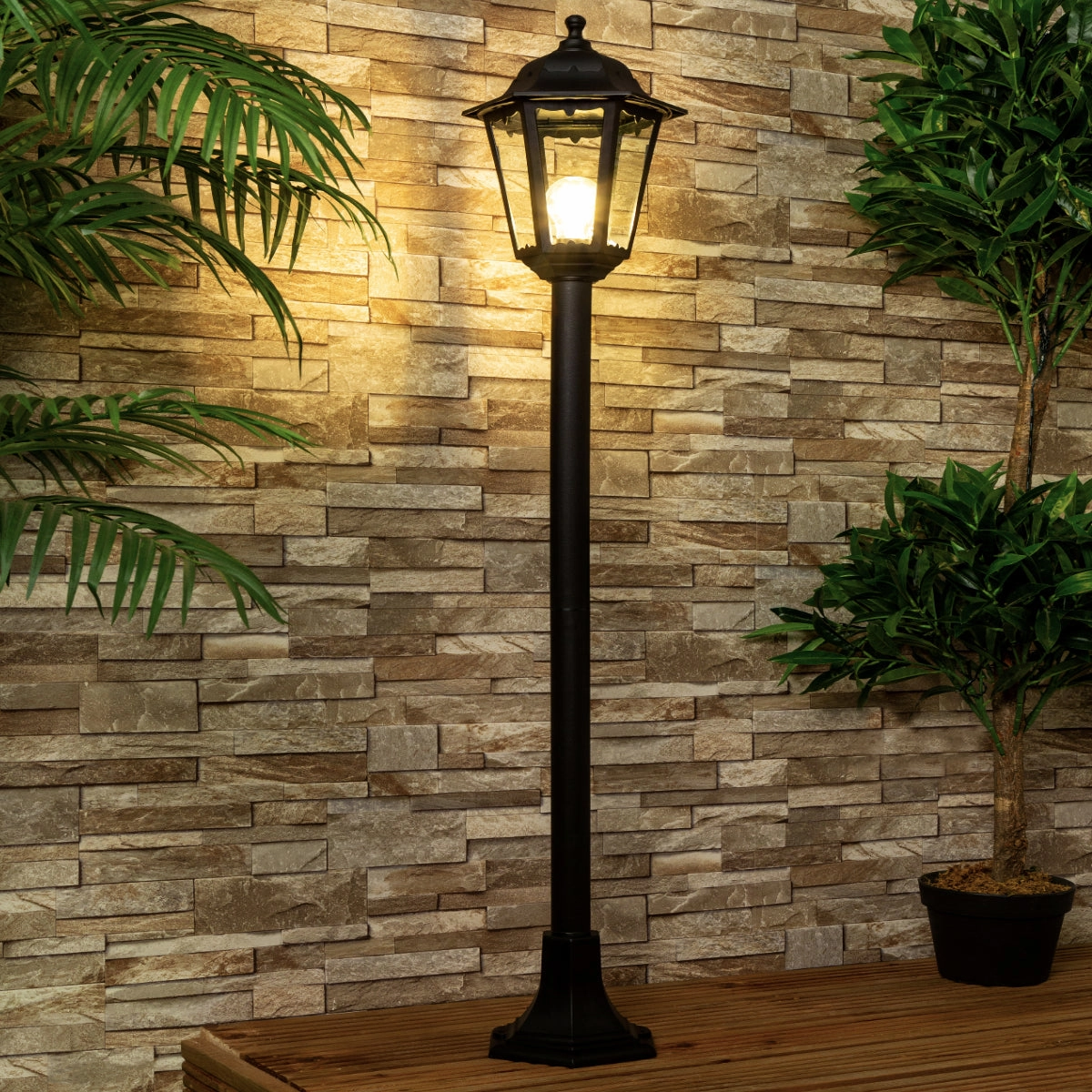 CGC BEATRICE 3 in 1 Black Vintage Lantern Post Pedestal LightDecorative outdoor post lights
