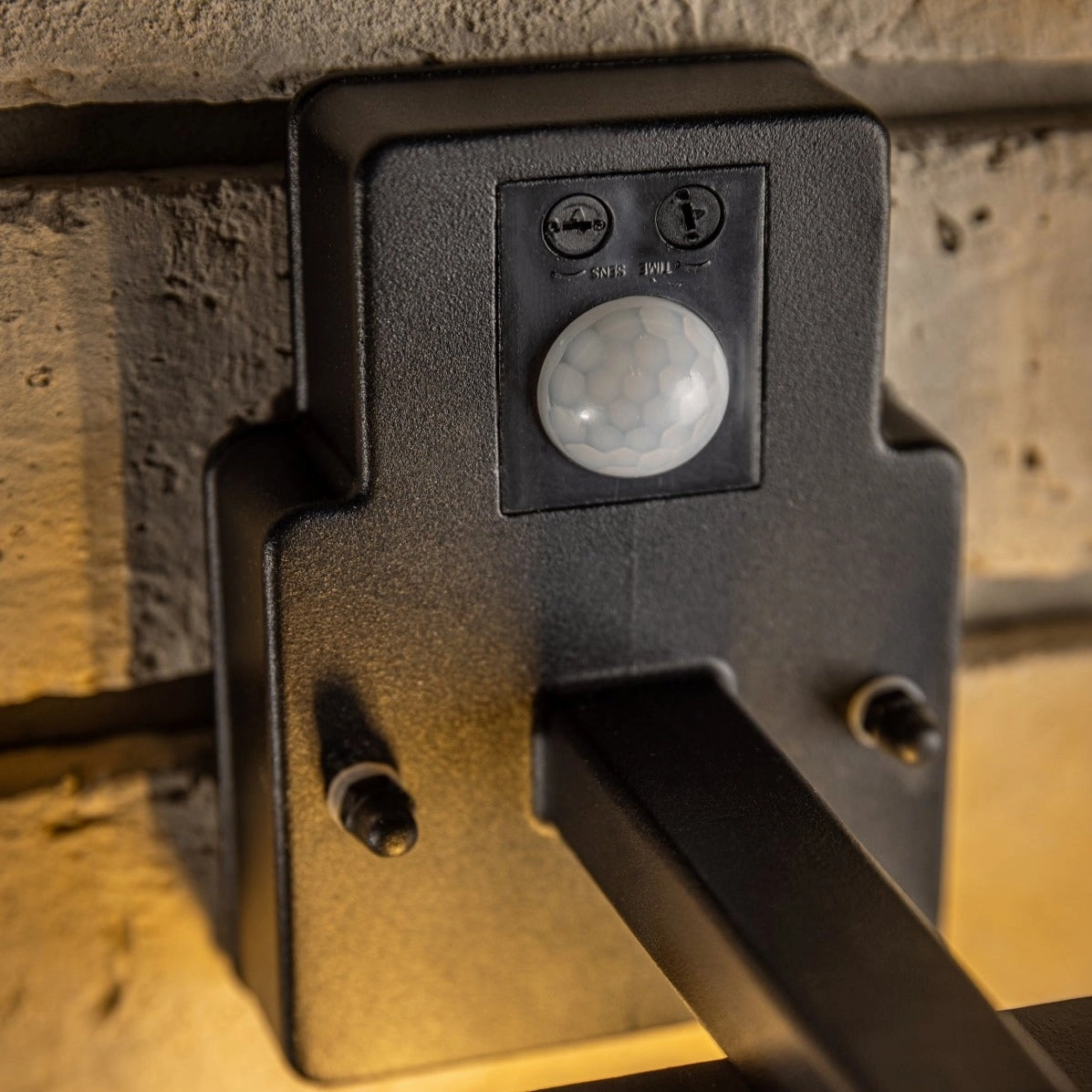 CGC CALLIE Black Outdoor Wall Light with PIR Motion Sensor