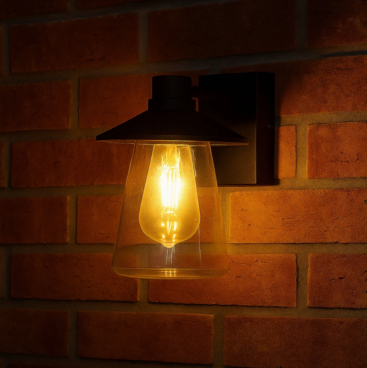 CGC CHESTER Black Outdoor Wall Lantern with Bell Shape Clear Glass Diffuser E27 IP54