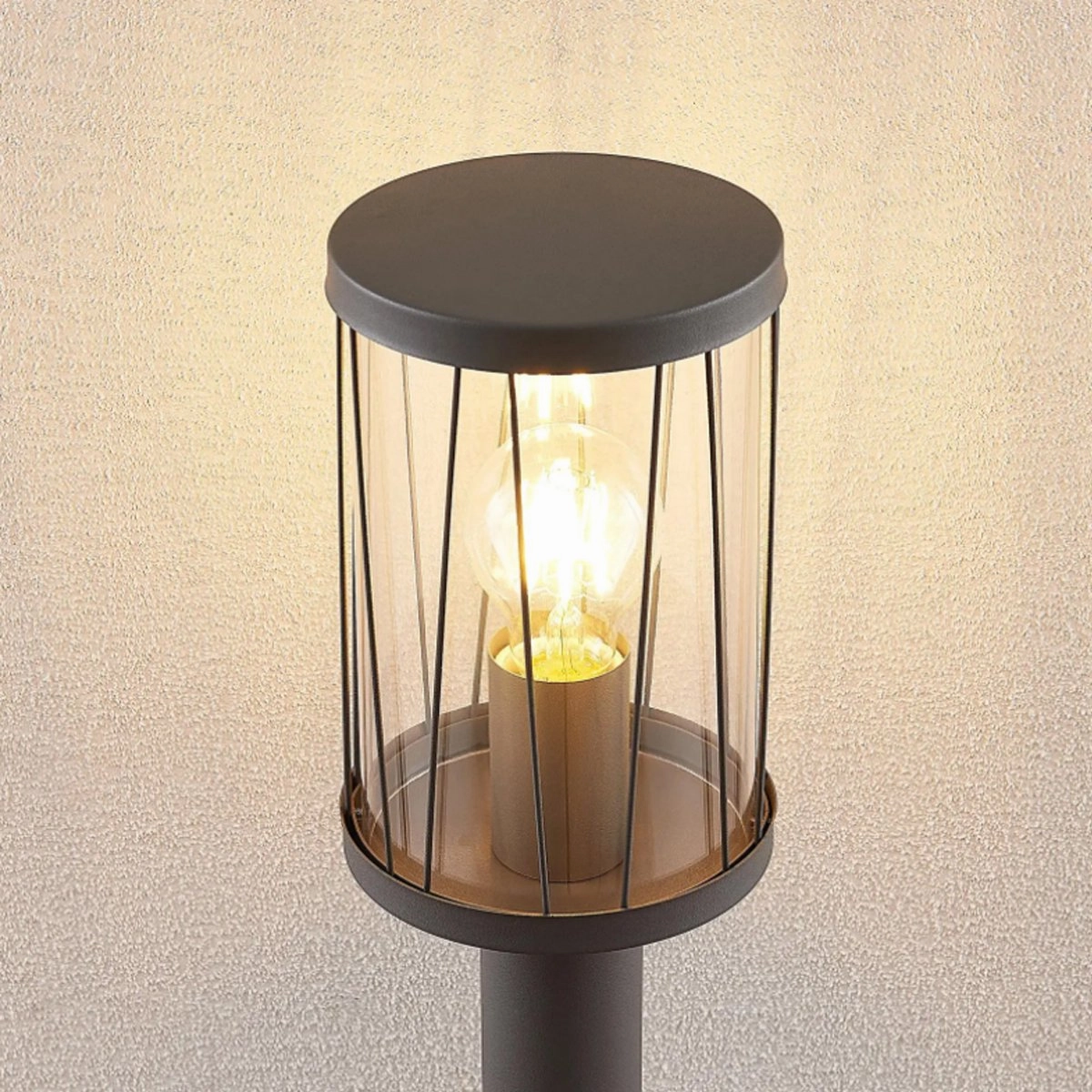 CGC CORA Dark Grey Diagonal Pattern Medium Post Light