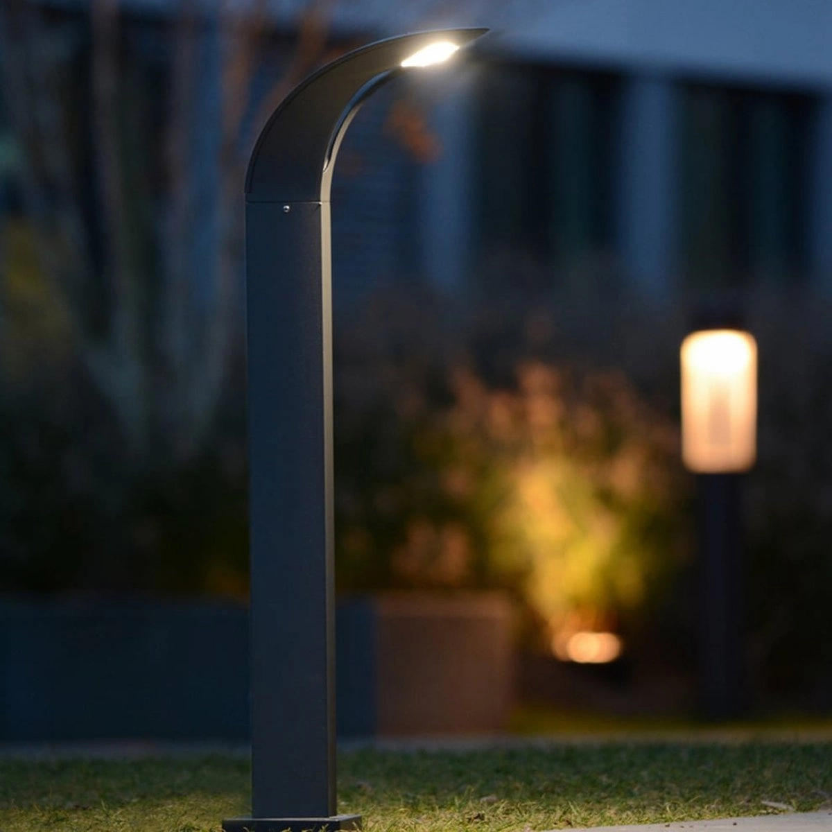 CGC DIANA Dark Grey Curved Outdoor LED Post Light