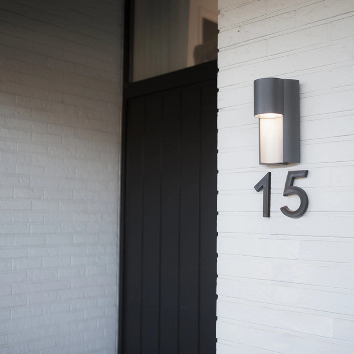 CGC GEMMA Dark Grey Curved LED Outdoor Wall Light