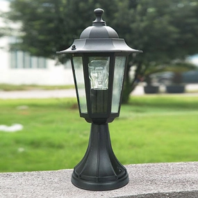 CGC JASMINE Black Small Coach Lantern Post LightDecorative outdoor post lights
