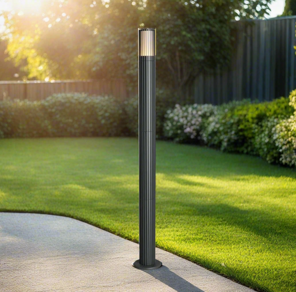 CGC LILLY Anthracite Dark Grey Ribbed GU10 Outdoor Bollard Post Light IP44Decorative outdoor post lights