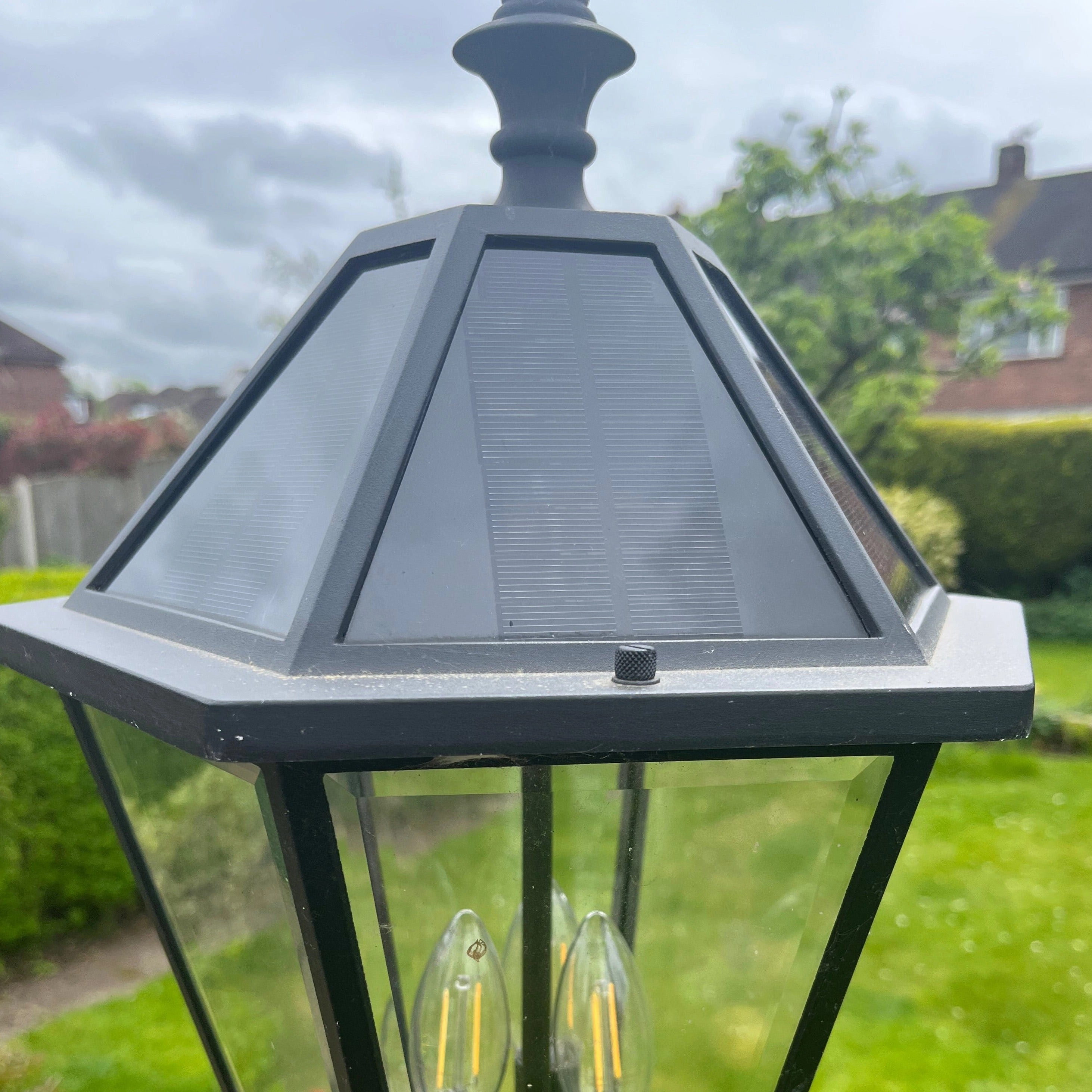 CGC LONDON 2.3 Metre Extra Tall Black Victorian Style LED Solar Post Light