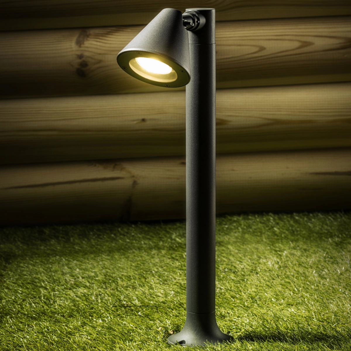 CGC MOLLY Dark Grey Cone Large Post LightDecorative outdoor post lights