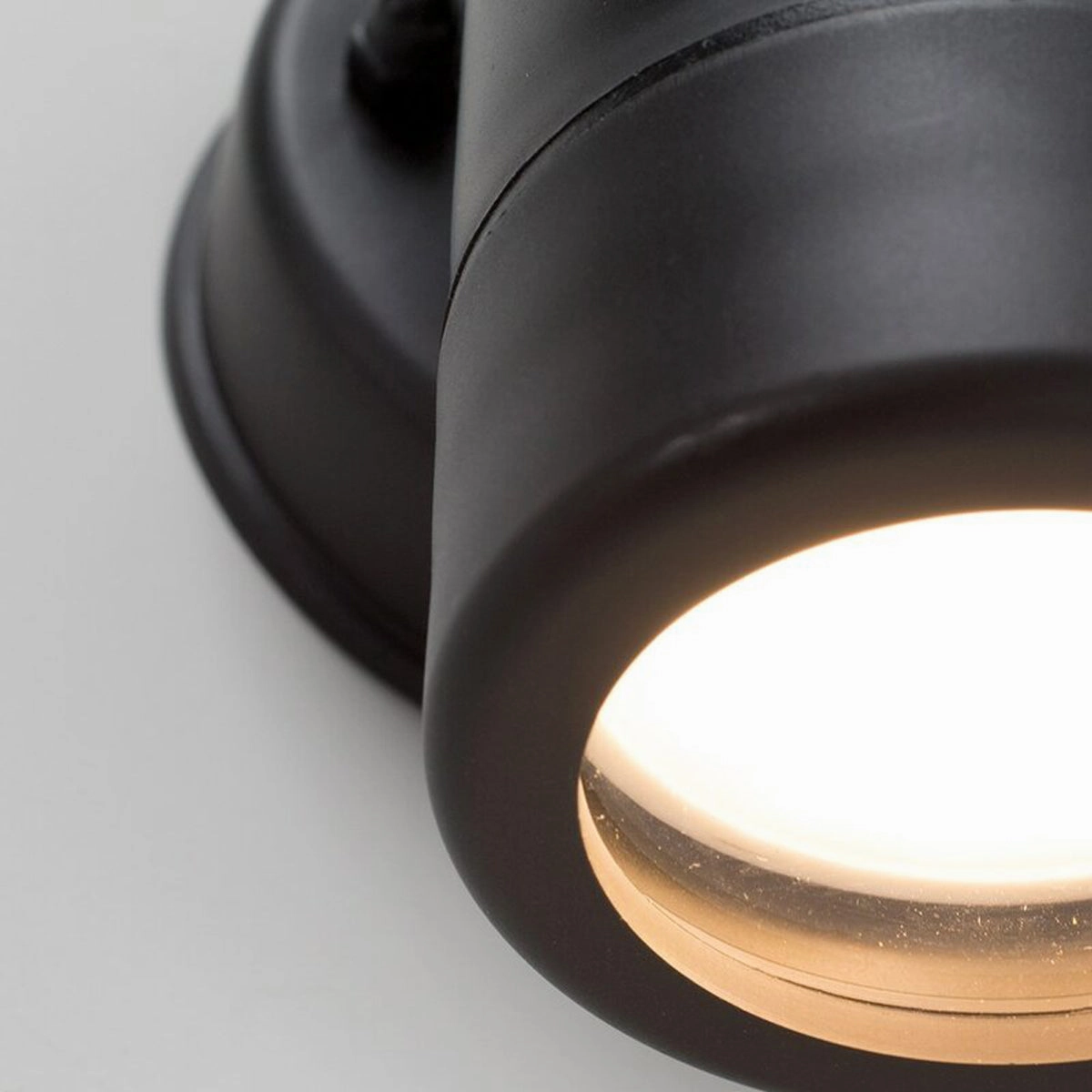 CGC VALENTINE Black Outdoor Single Spot Wall Light