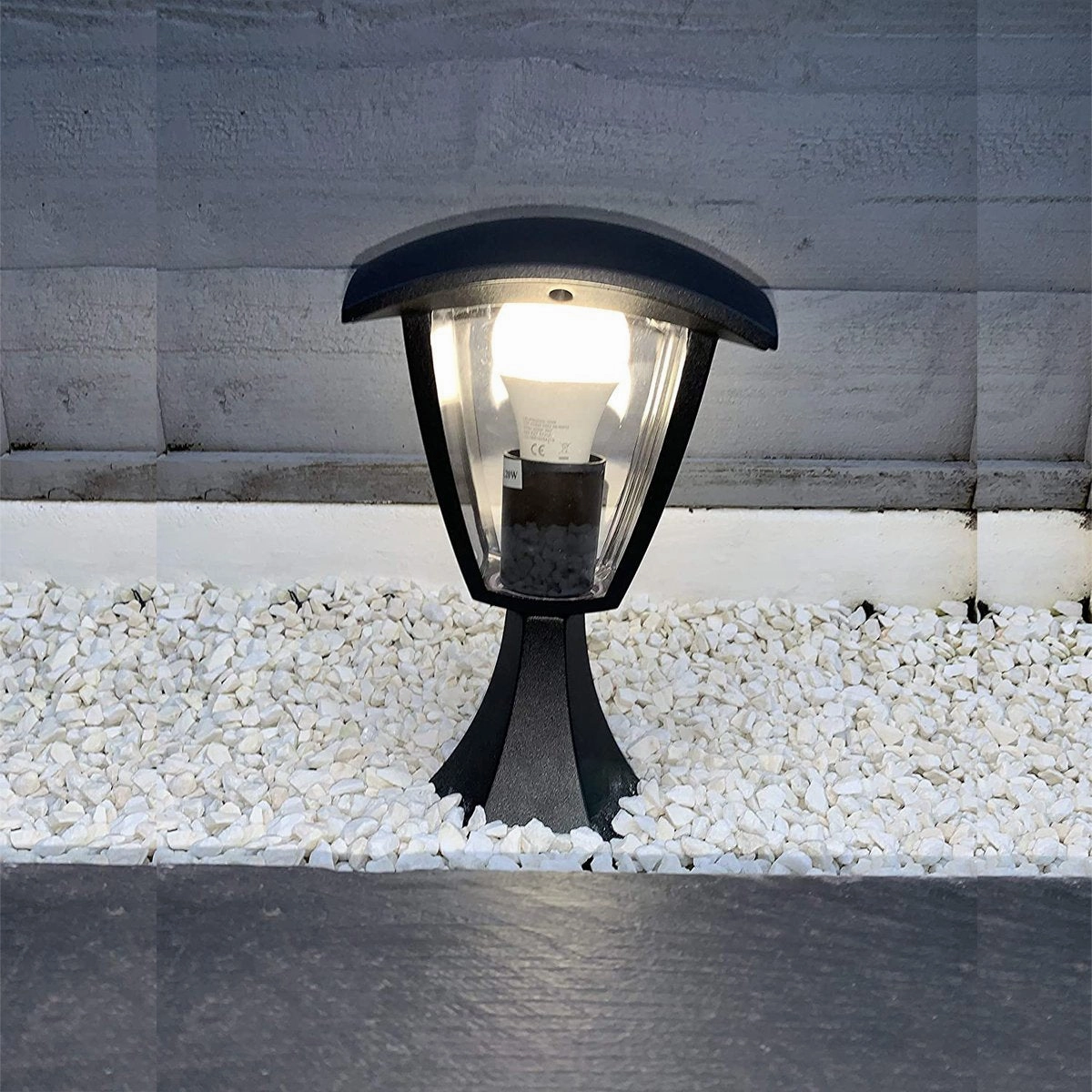 CGC VIOLET Black Outdoor Short Post Coach Style Light