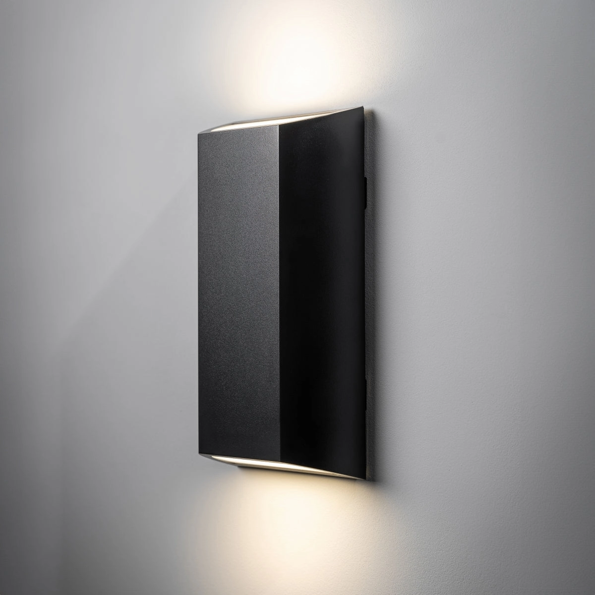 CGC WILMA Dark Grey Rectangular Outdoor LED Wall LightWeatherproof outdoor lighting