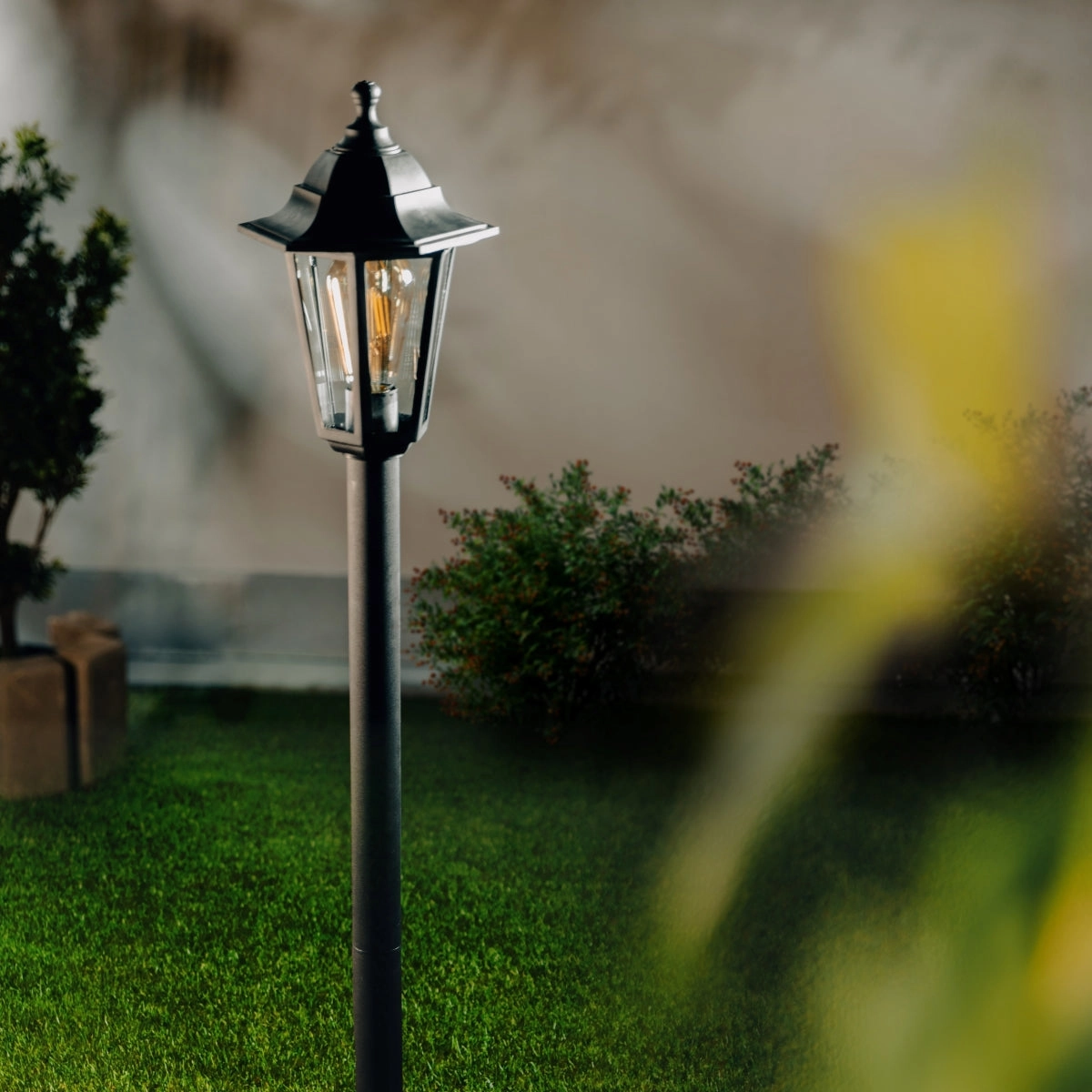 CGC YASMIN Black Outdoor Traditional Lantern Style Tall Post Light