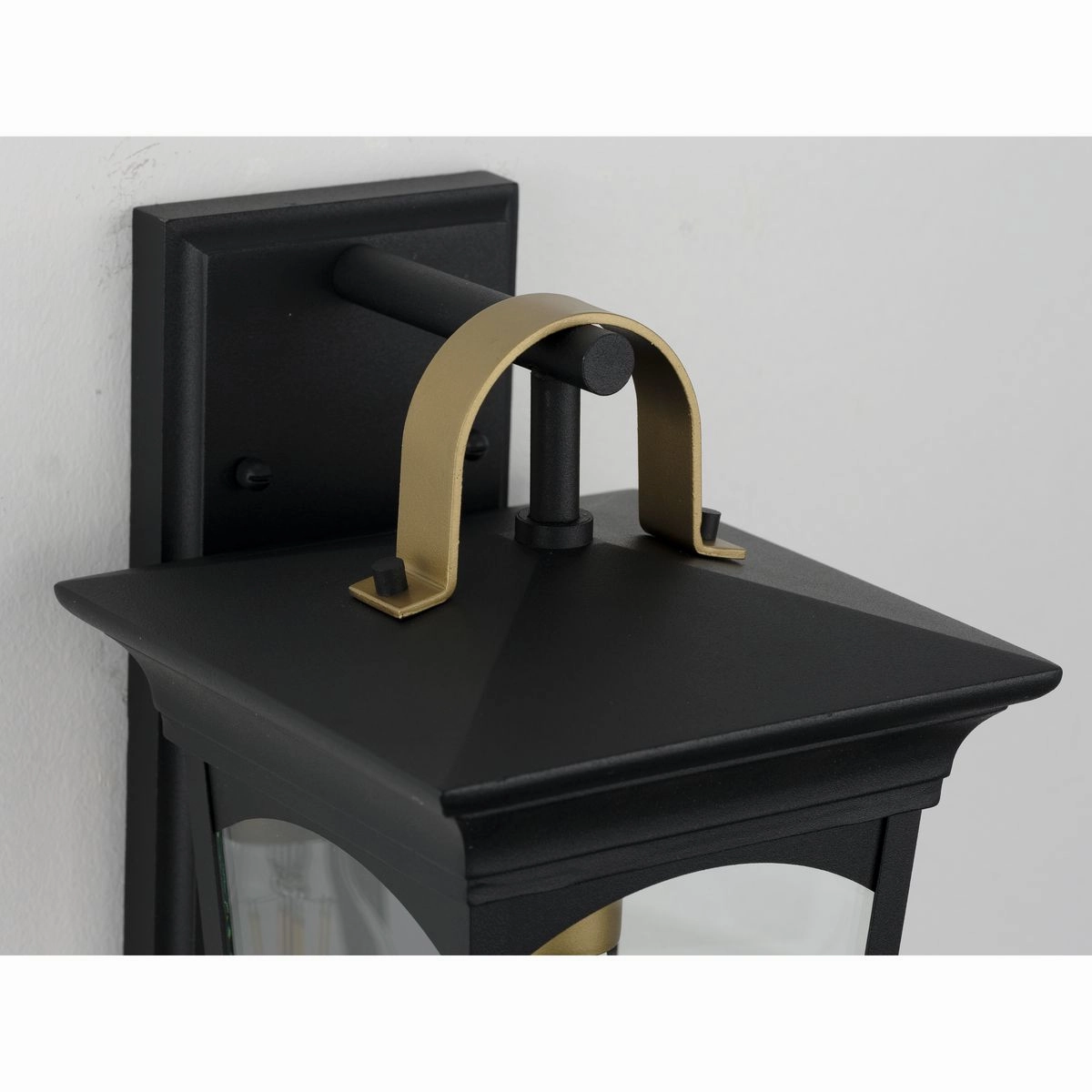 Chatsworth One Light Wall Lantern Black