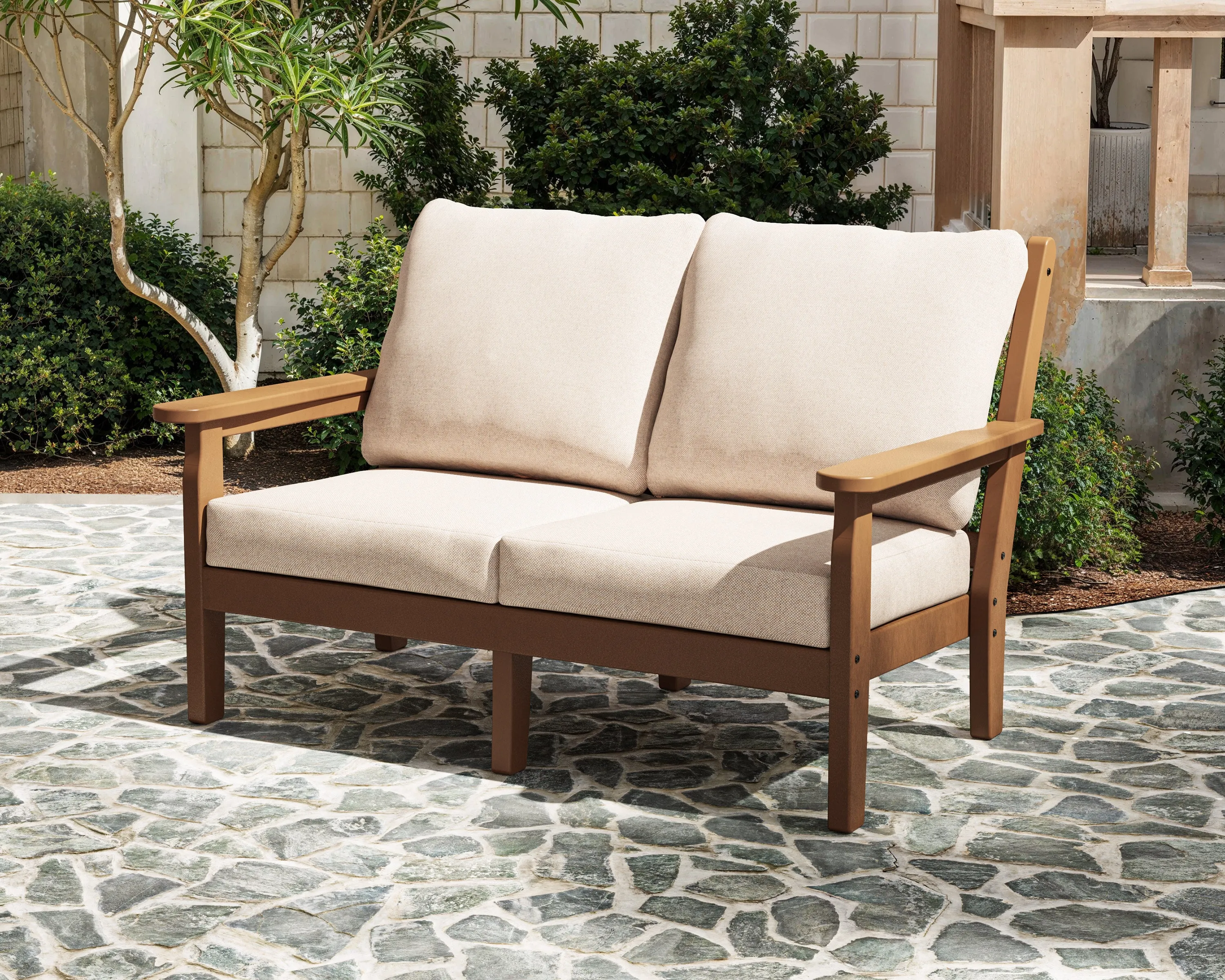 Chippendale Deep Seating Loveseat