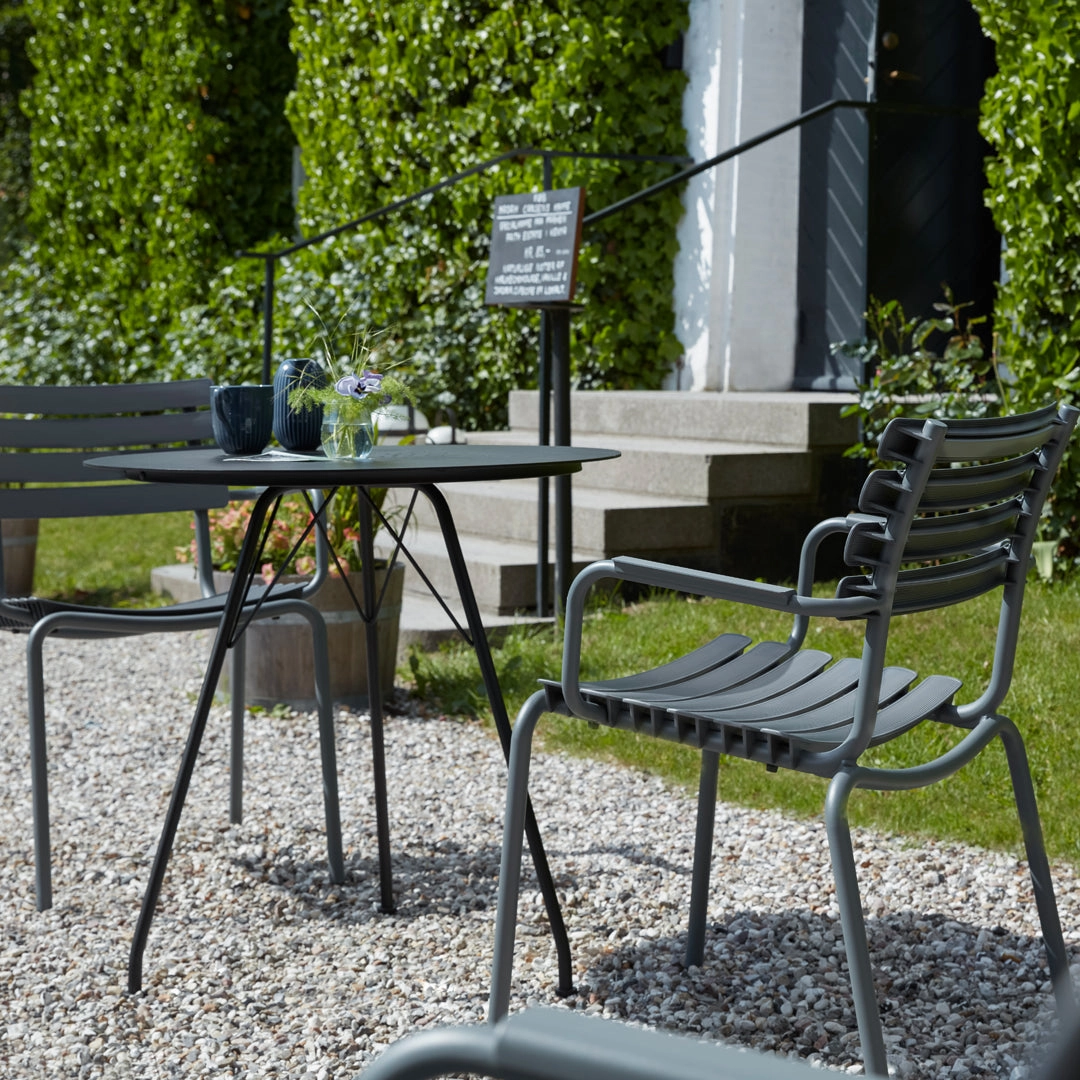 Circum Outdoor Cafe Table