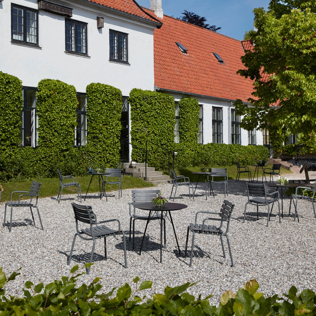 Circum Outdoor Cafe Table