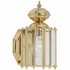 Classico One Light Outdoor Wall Lantern (with Bulbs)Weatherproof outdoor lighting