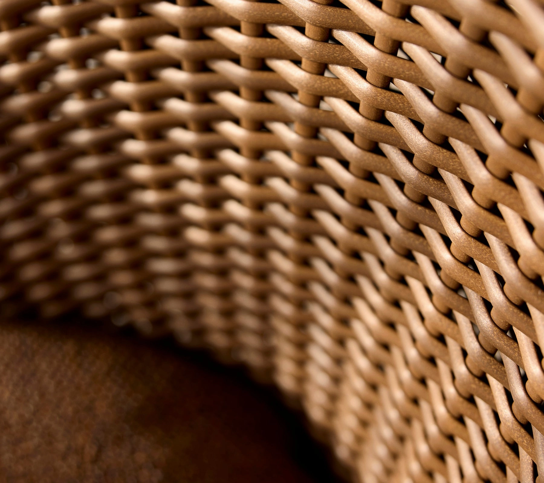 Coast lounge chair w/swivel