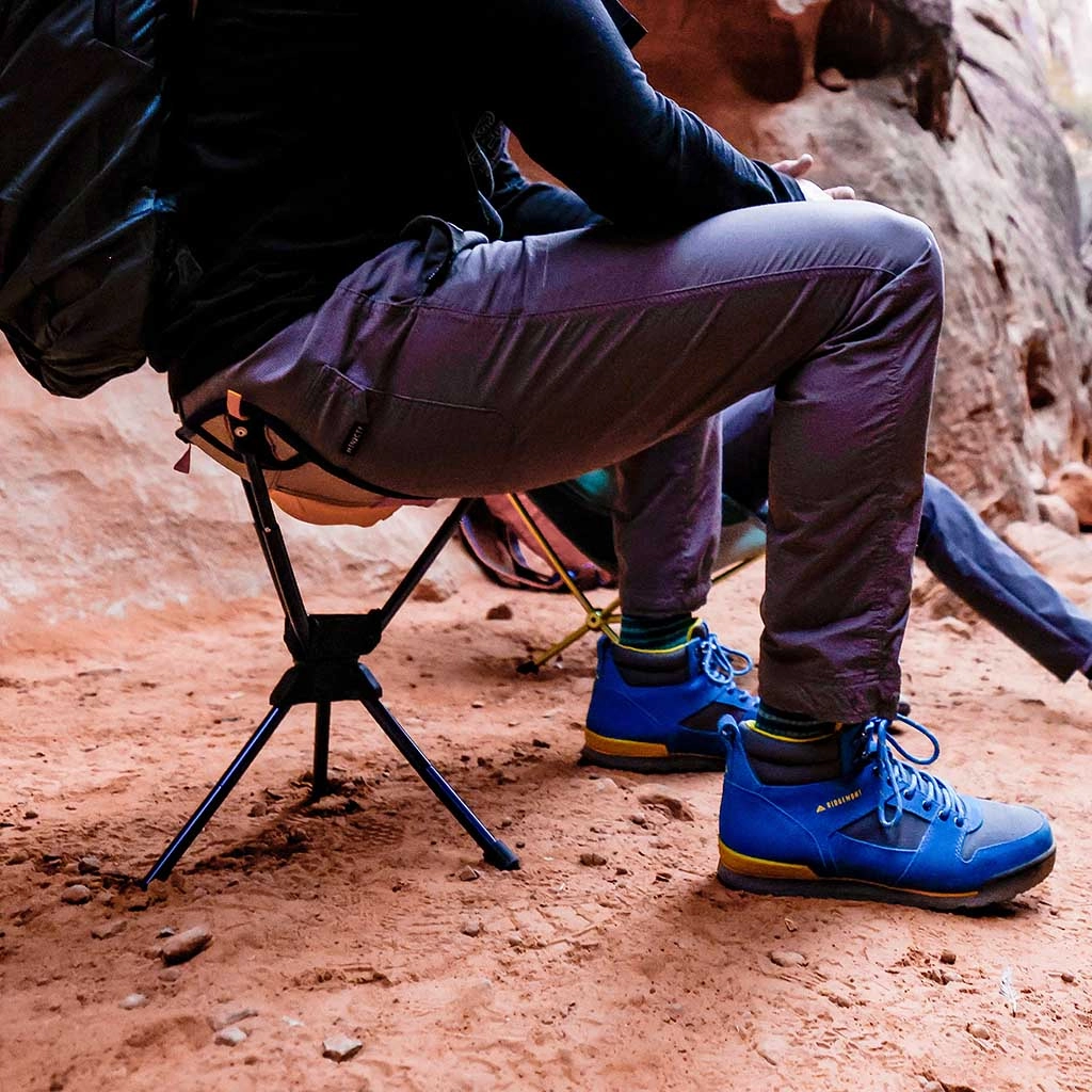 Compass 360 UC Stool