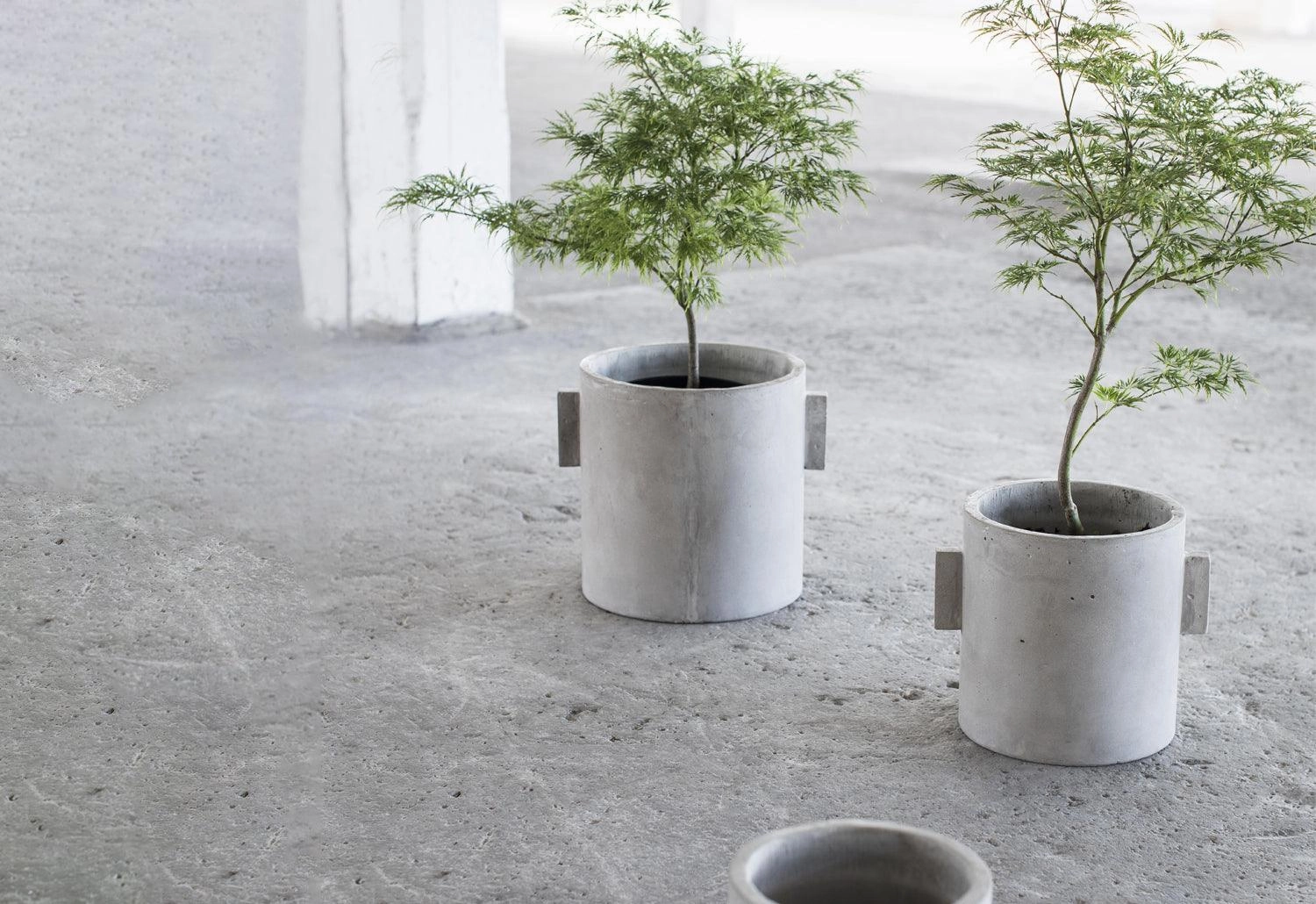 Concrete Round Plant Pot | Medium