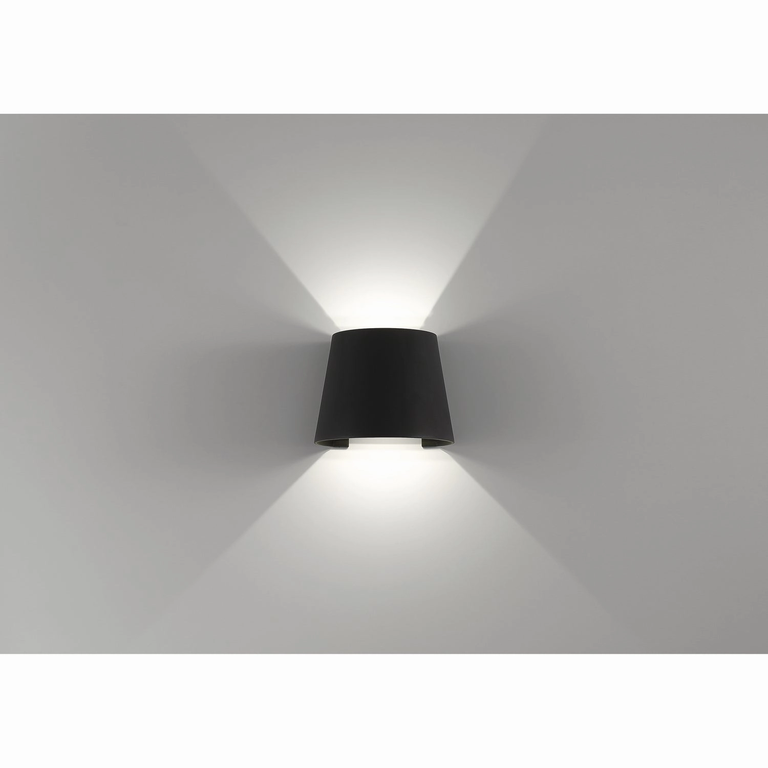 Cone LED Wallwasher Black
