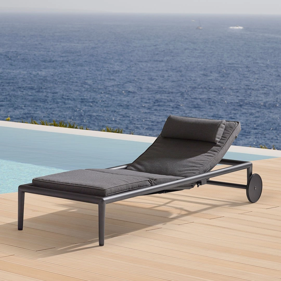 Conic Sunbed