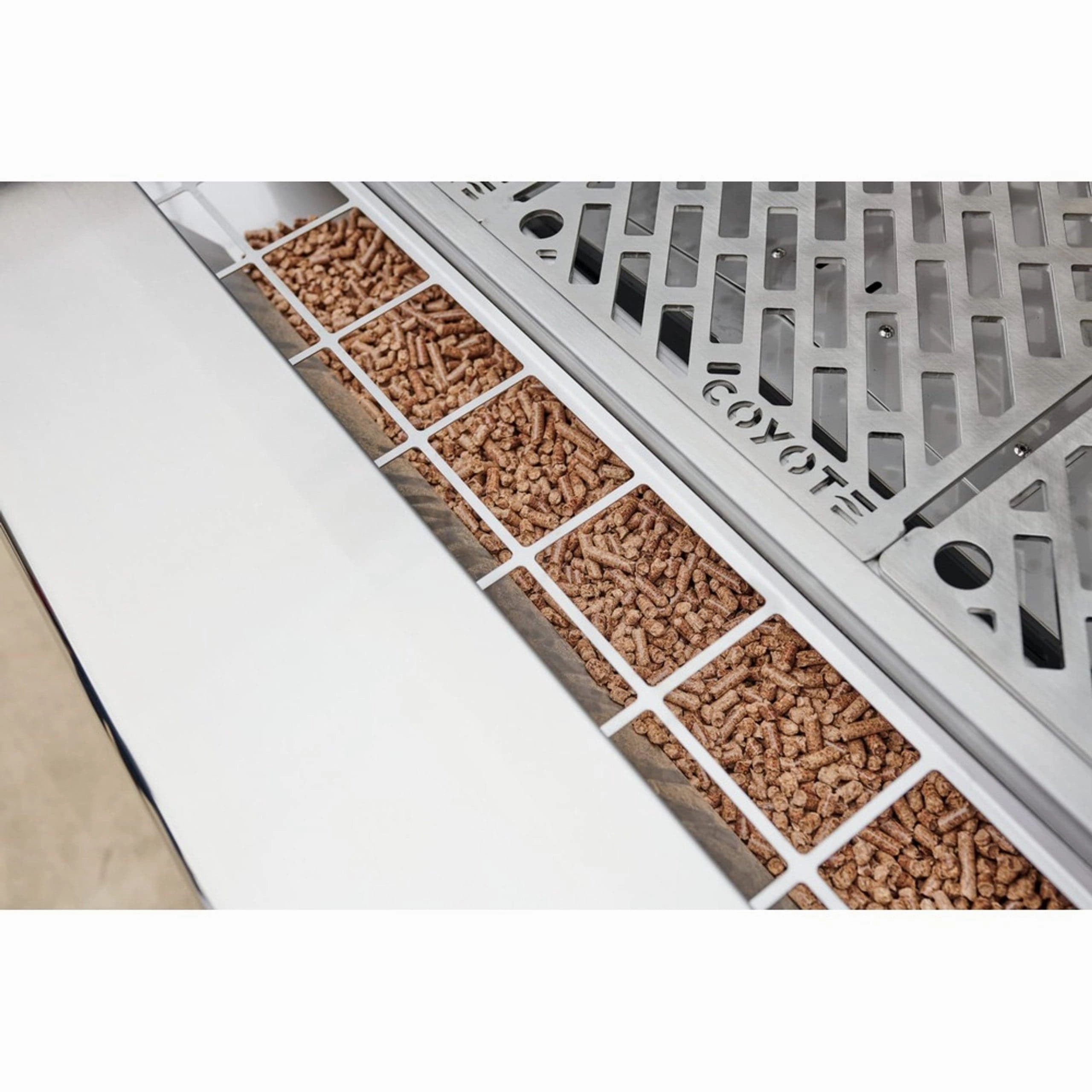 Coyote 28-inch Built-In Stainless Steel Pellet Grill C1P28
