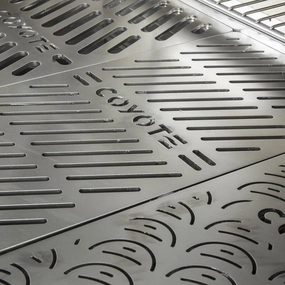 Coyote 3 Pack Stainless Steel Signature Grates CSIGRATE15Stainless steel BBQ tool set