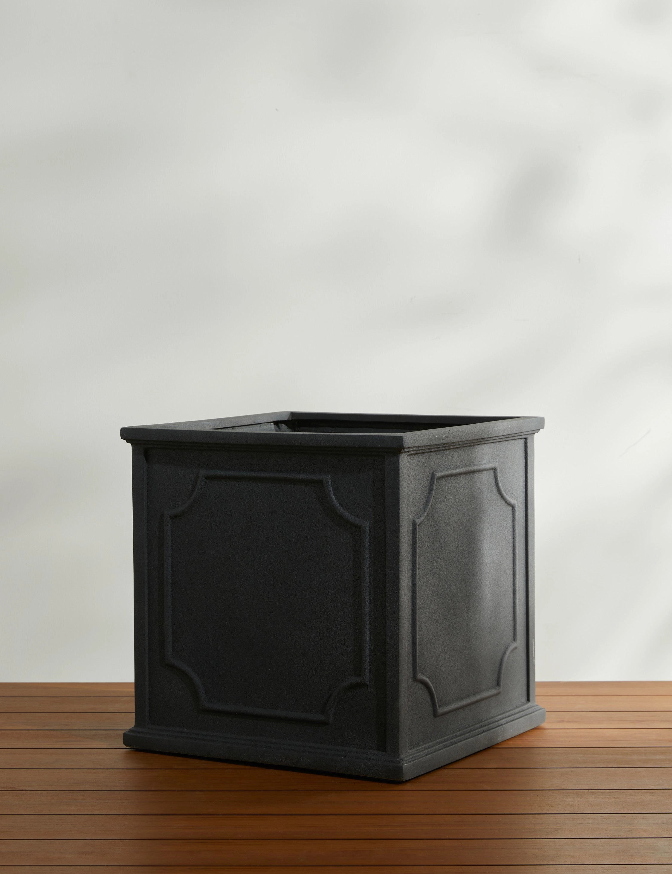 Cumberland Planter by Campania International