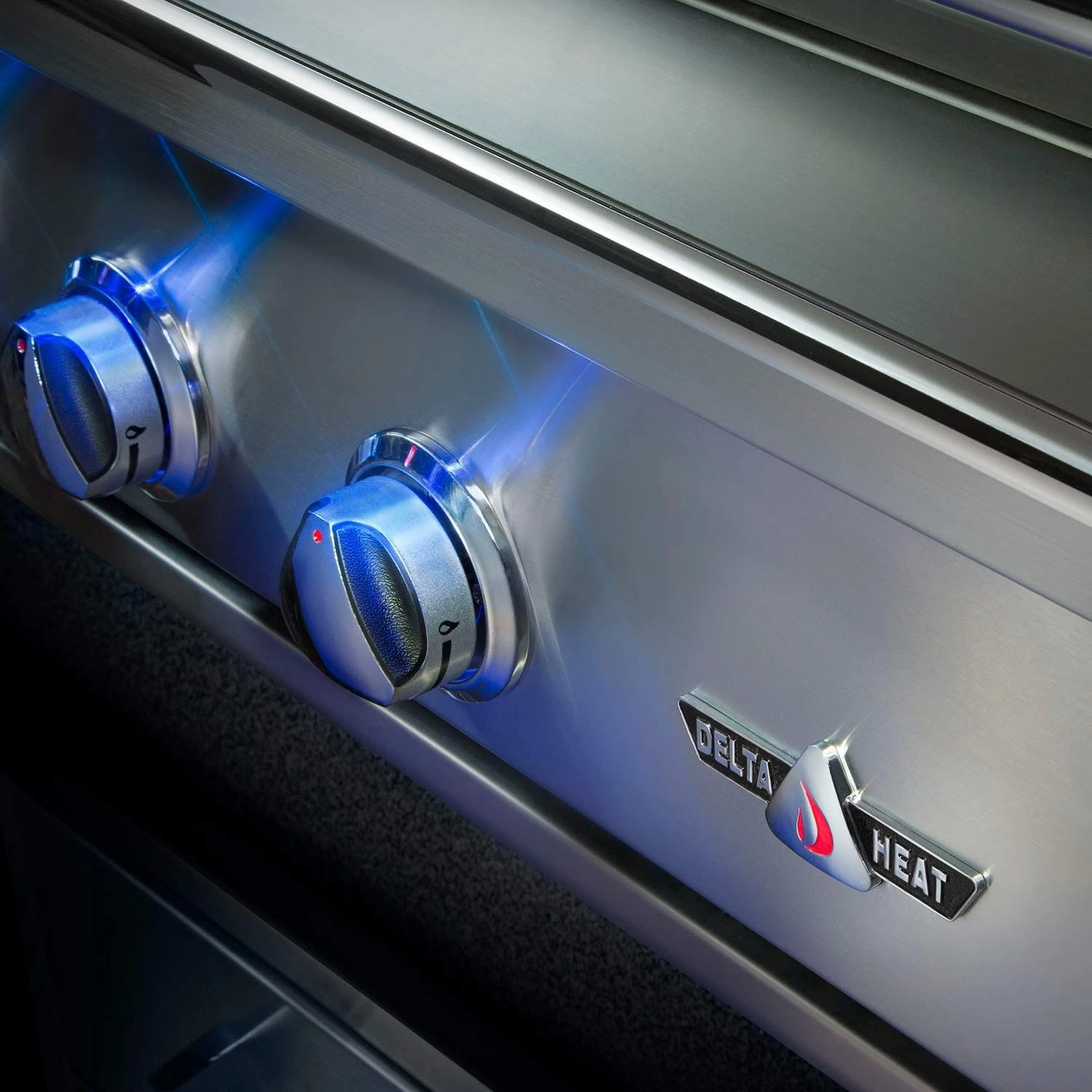 Delta Heat 38-Inch Gas Grill with Rotisserie and Sear Zone DHBQ38RS
