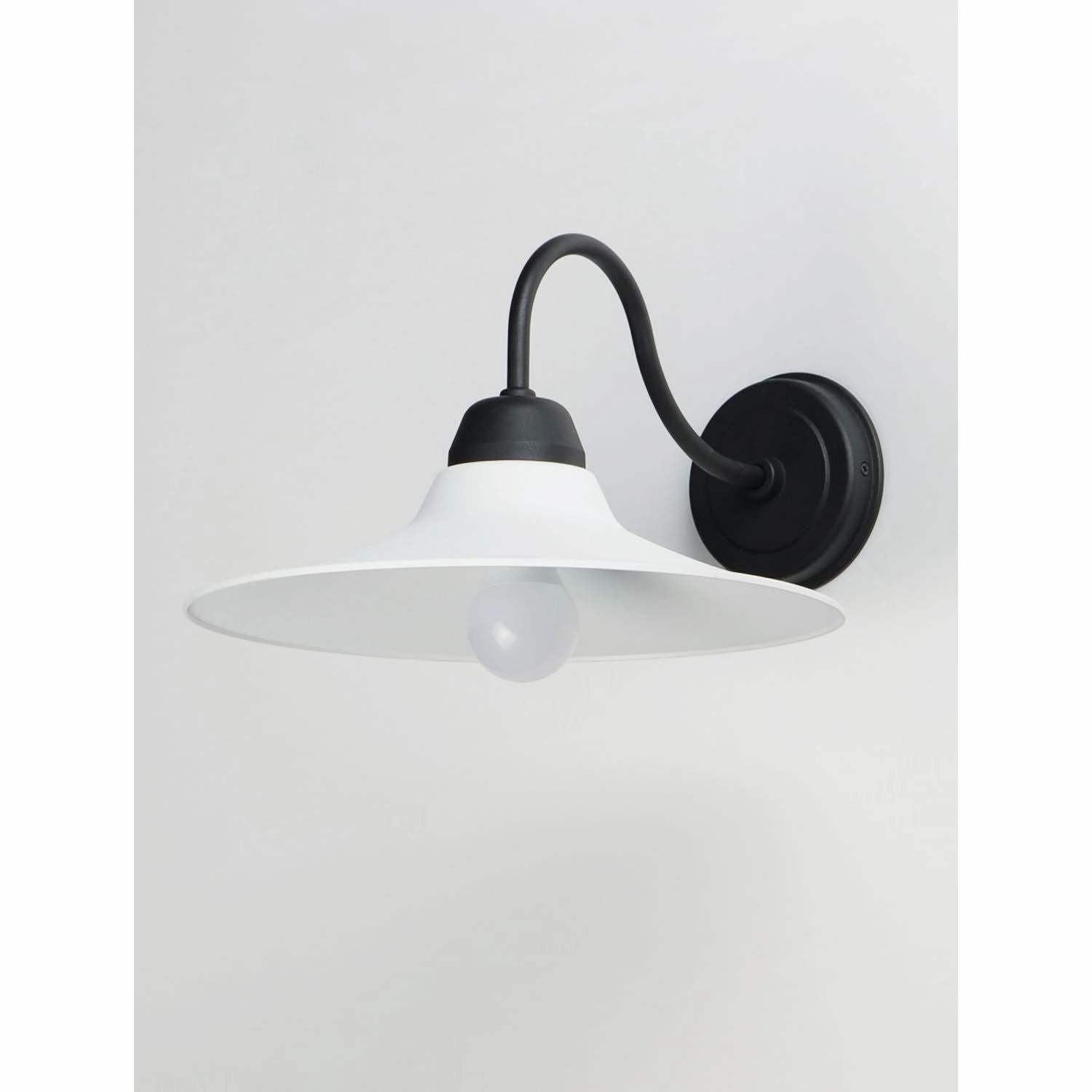 Dockside Outdoor Wall Light